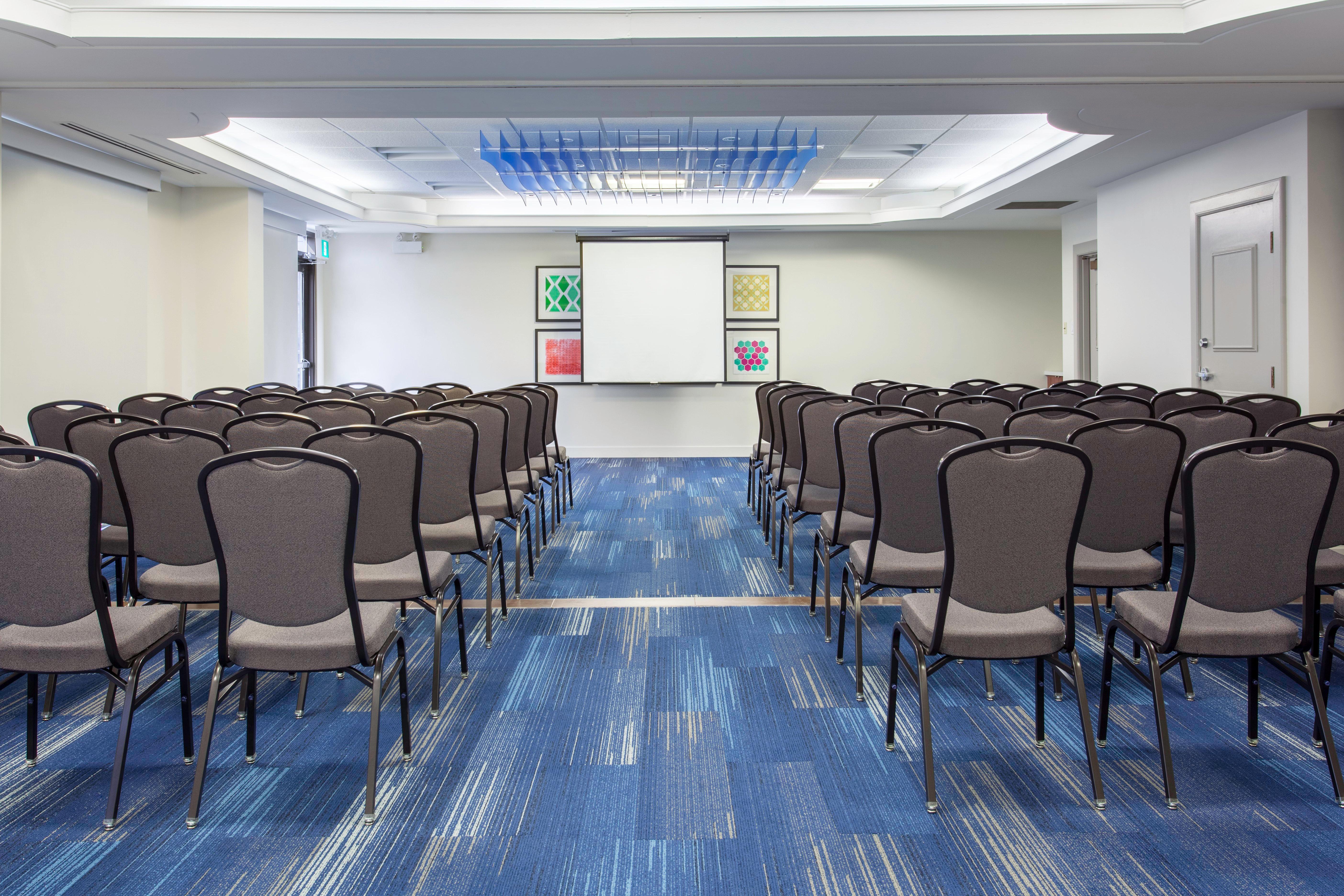 Holiday Inn Express & Suites Mississauga-Toronto Southwest By Ihg Exterior foto